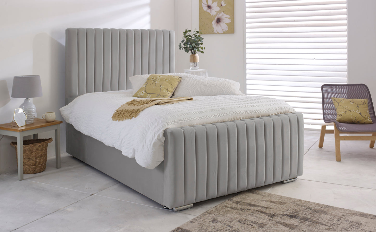 Cream Bed